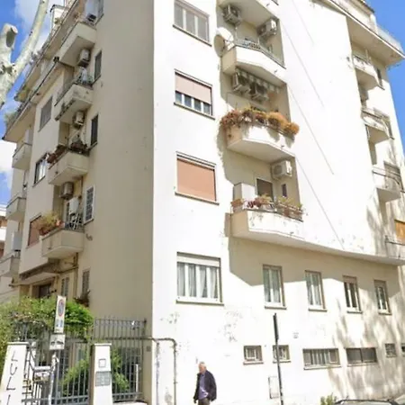 Casa Sul Lungotevere Apartment