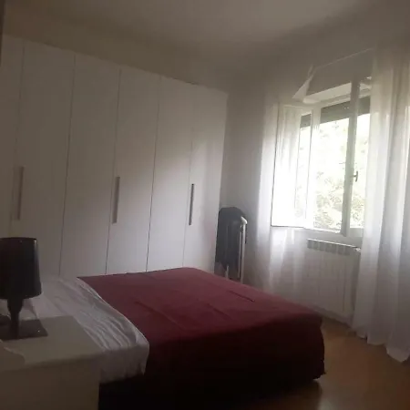 Casa Sul Lungotevere Apartment *