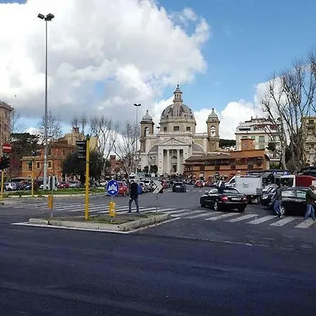 Casa Sul Lungotevere Rome
